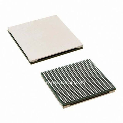 Chip programmabili della famiglia del chip XC4VSX55-10FFG1148C Virtex-4 di IC