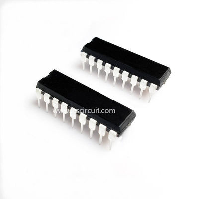 La ROM/eprom pungenti del microcontroller di MCU 8 CMOS ha basato PIC16C54C-04/P